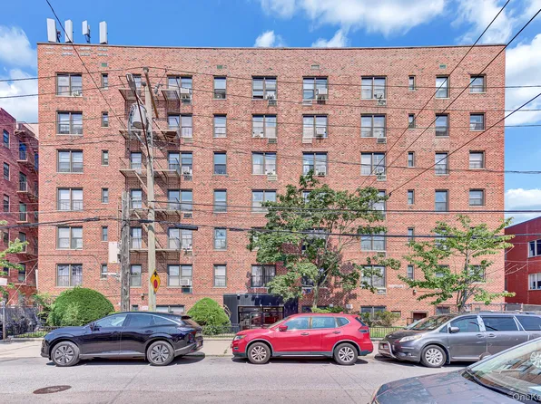 1040 Neilson Street #3B3, Far Rockaway, NY 11691