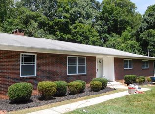 142 Barlow Cir, Winston Salem, NC 27105