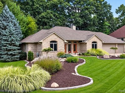 6736 Cranville Dr, Clarkston, MI, 48348