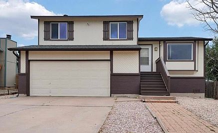 1st image of 2185 Heathercrest Dr