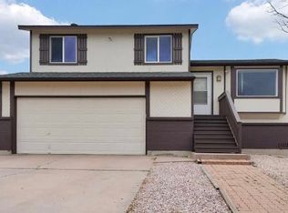 2185 Heathercrest Dr, Colorado Springs, CO 80915