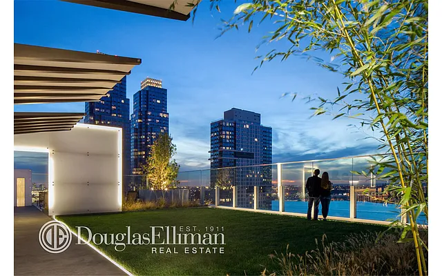 Rented by Douglas Elliman | media 15