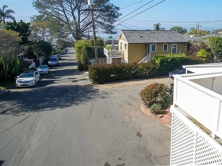 31612 Santa Rosa Dr — Photo 43