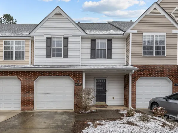 11949 Maria Ester Ct, Charlotte, NC 28277