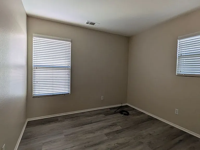 28623 Avalon Ave — Photo 19