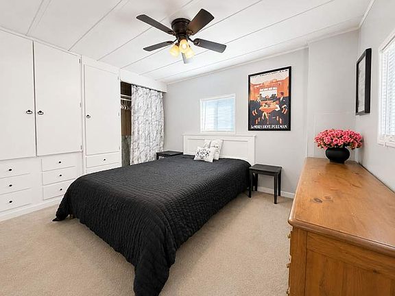 4th image of 3300 E Broadway Rd #209