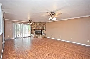 10123 Summit Dr — Photo 2