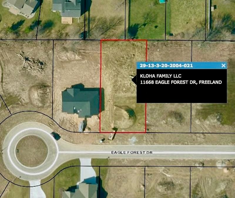 2nd image of 21-21 Eagle Forest Dr