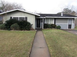 4611 Camellia St, Victoria, TX 77904