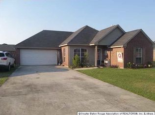 10021 Park Ridge Dr, Denham Springs, LA 70706