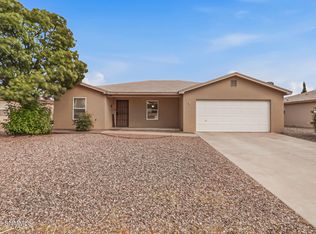 5722 Pecan Ln, Las Cruces, NM 88012