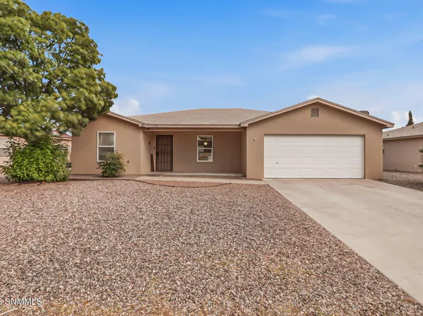 5722 Pecan Ln, Las Cruces, NM 88012