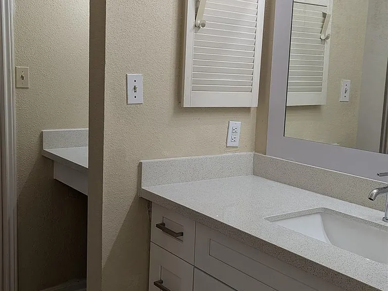 2400 N Braeswood Blvd #326 — Photo 17