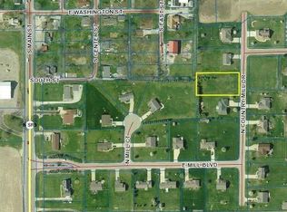 9 W Mill St, Carthage, IN 46115