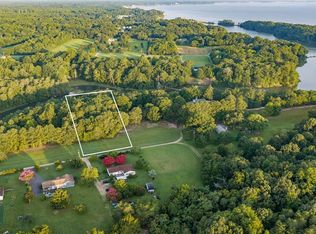 0 Kates Neck Rd, Topping, VA 23169