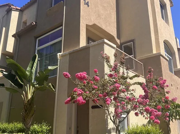 561 Almond Rd, San Marcos, CA 92078