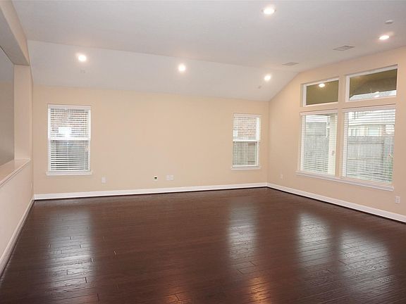 5th image of 1235 Posey Ridge Ln