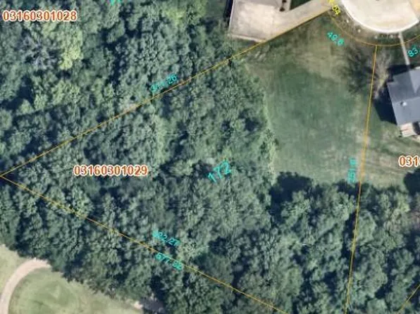 1078 Blackwolf Ct, Fairview Heights, IL 62208