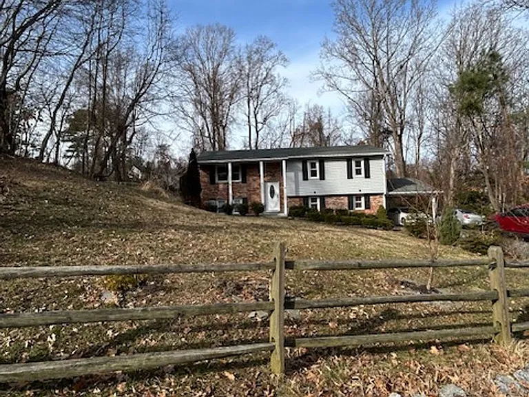 3704 Cassell Blvd — Photo 21