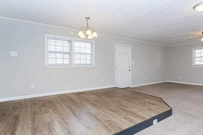 3 bed, 2.0 bath, 1718 sqft, $1,745 — Photo 3