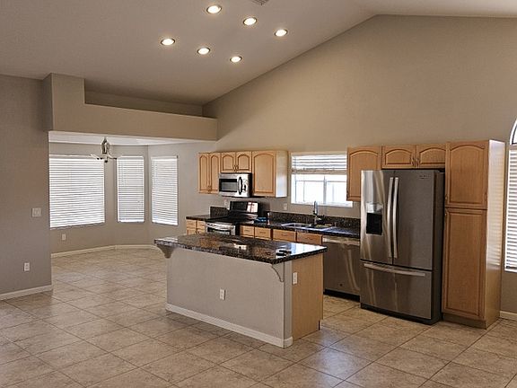 Kitchen and kitchen nook
