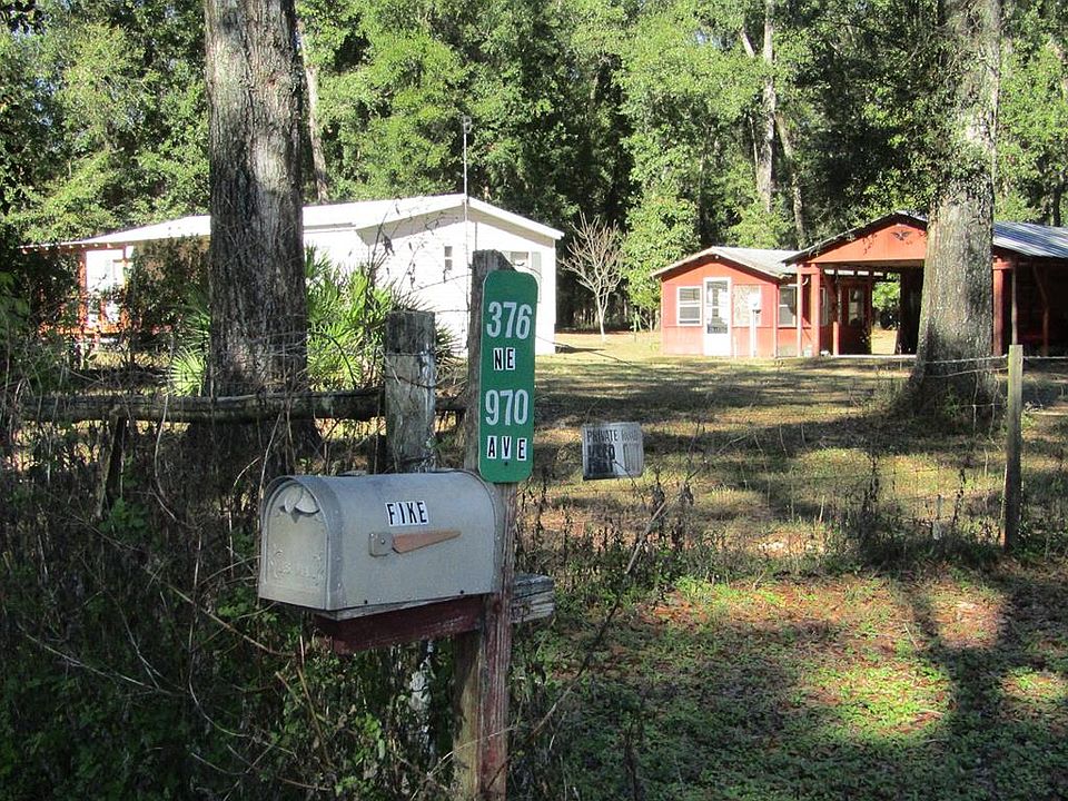 1st image of 376 NE 970th Ave