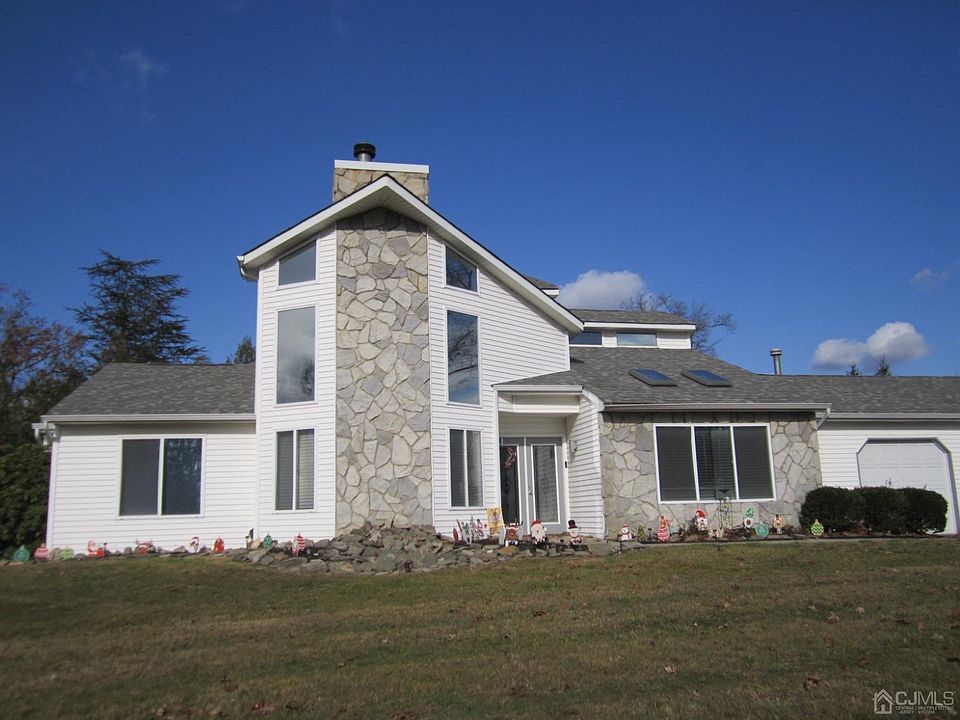 52 Union Hill Rd, Manalapan, NJ 07726 Zillow