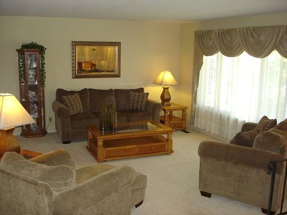 Alt. View Living Room