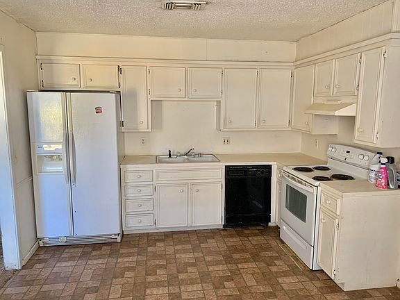 4th image of 4108 Villa Dr