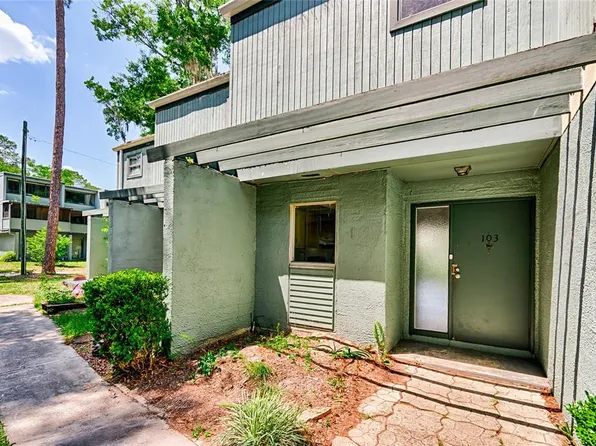 707 SW 75th St APT 103, Gainesville, FL 32607