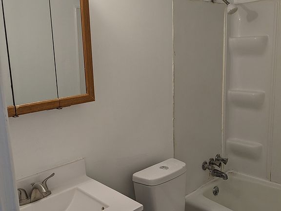 5th image of 750 Michigan Ave E #11383733