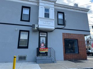 317 S 52nd St FLOOR 2, Philadelphia, PA 19143