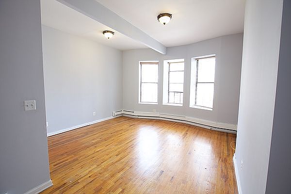 1st image of 150 W 123rd St APT 4