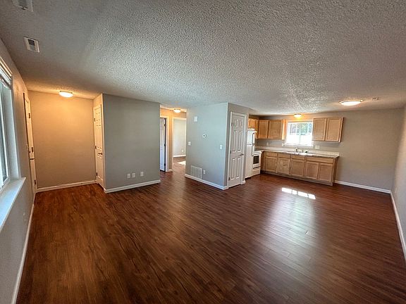 2nd image of 903 Hersinger Pl APT D
