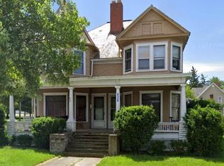 426 S Maumee St, Tecumseh, MI 49286