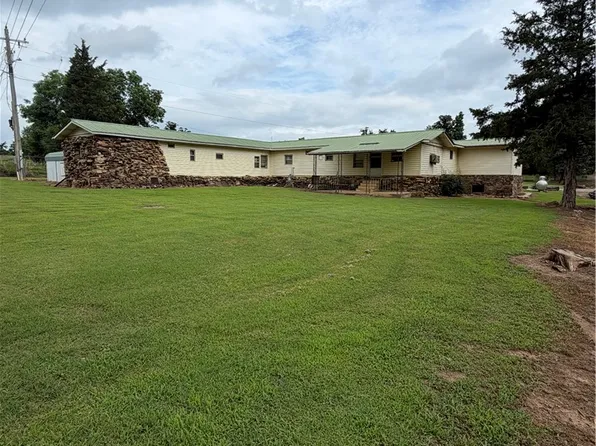 619 Ellsworth Rd, Subiaco, AR 72865