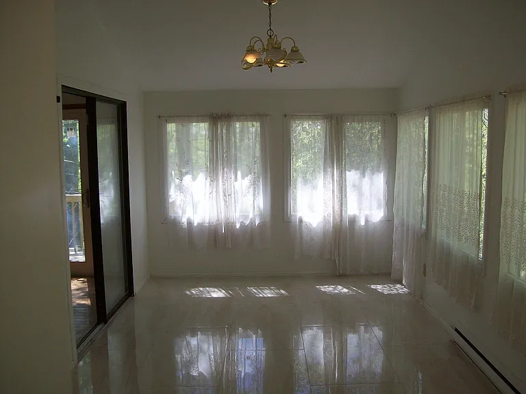 173 Hyland Dr — Photo 20