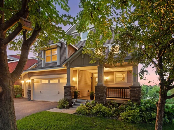 3941 Valencia Ln, Chaska, MN 55318