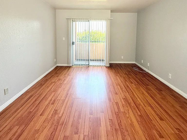 1447 W 228th St #203 — Photo 13