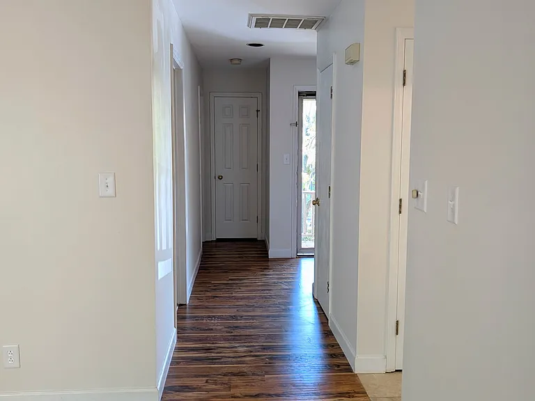 3220 Selwyn Farms Ln #8 — Photo 7