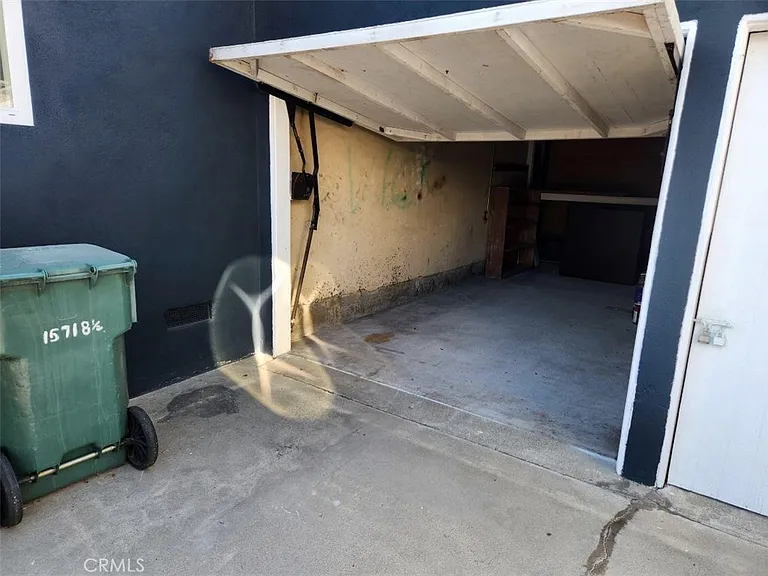15718 Larch Ave — Photo 18