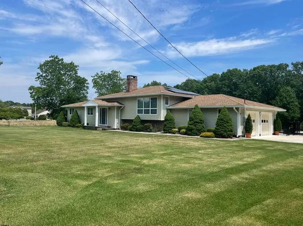 222 S Odessa Ave, Egg Harbor, NJ 08215