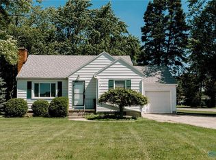 645 E Leggett St, Wauseon, OH 43567