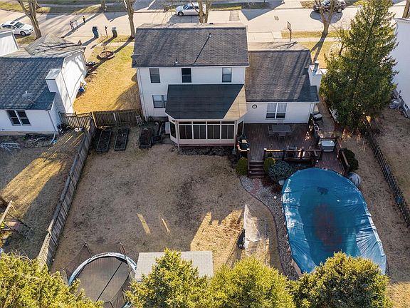 4th image of 1925 Tealwood Cove Dr