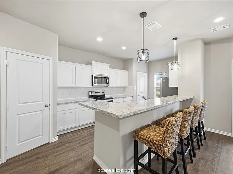 536 Momma Bear Dr — Photo 10