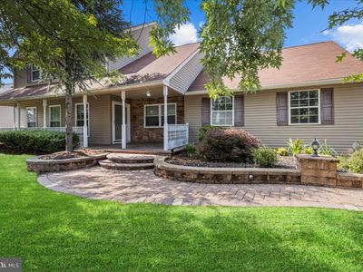 61 Olympia Ln, Sicklerville, NJ, 08081