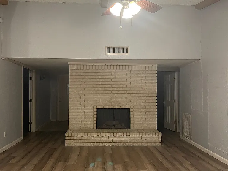 1425 Natchez Dr — Photo 21