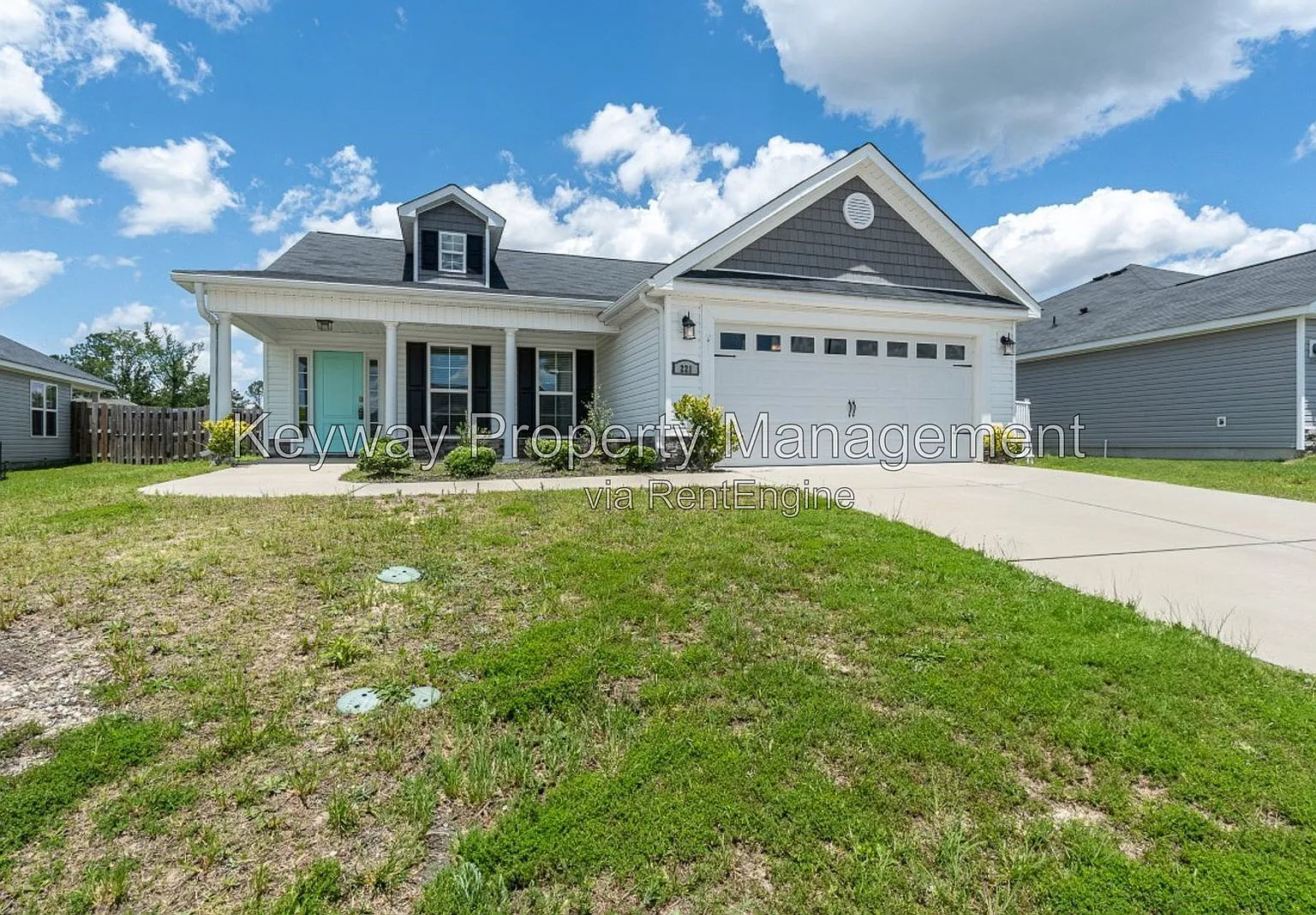 4 bed, 2.0 bath, 2053 sqft, $2,050 — Photo 1