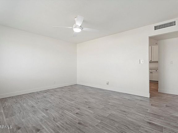3rd image of 2504 N PAPAGO Drive