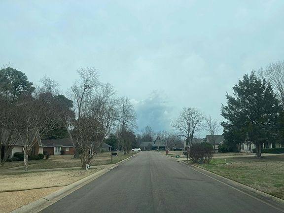 5th image of 241 Timberline Dr